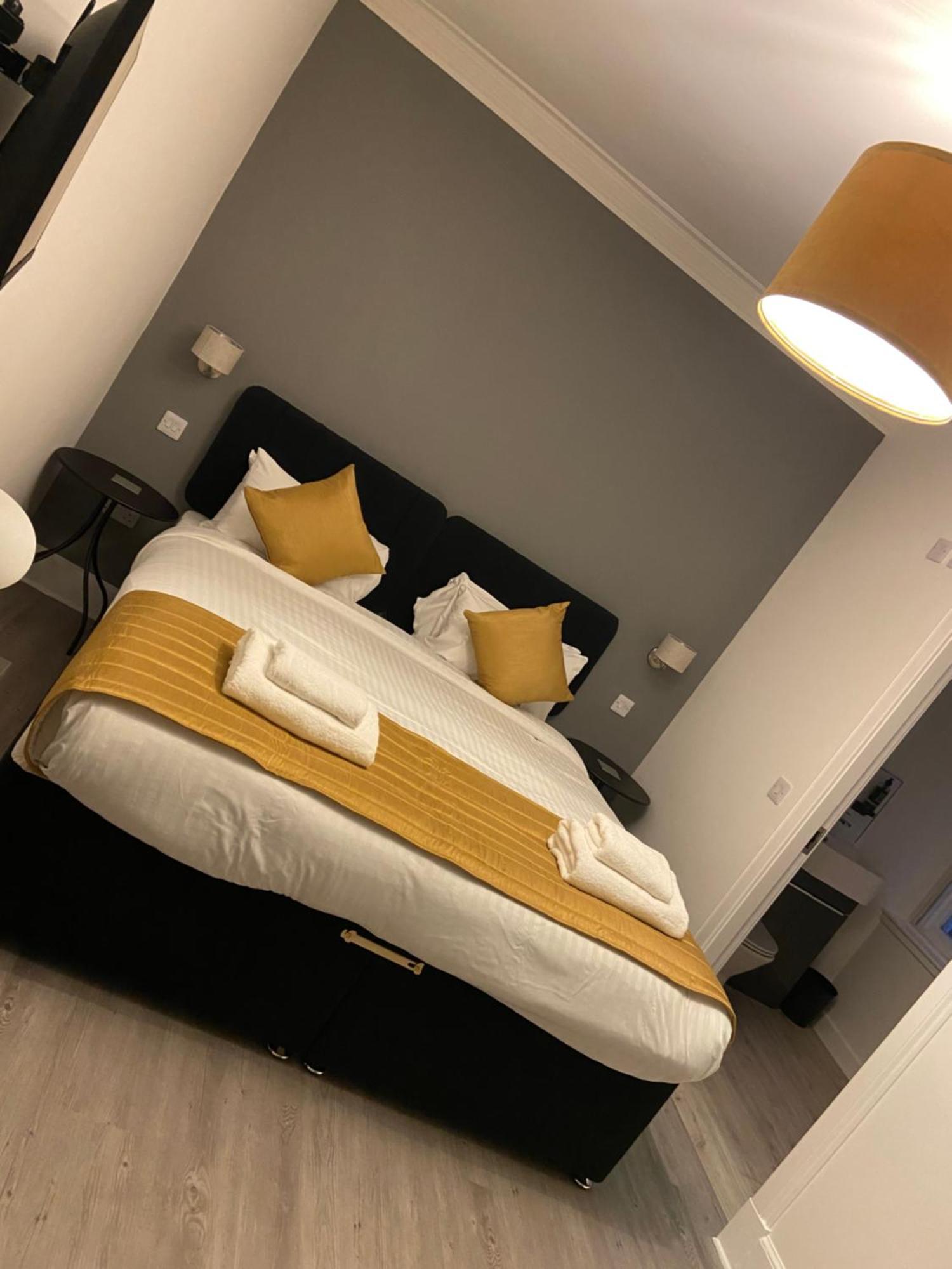 The Station Hotel Alness Extérieur photo