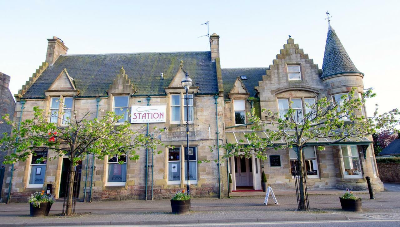 The Station Hotel Alness Extérieur photo