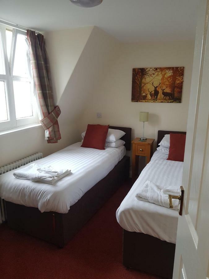 The Station Hotel Alness Extérieur photo